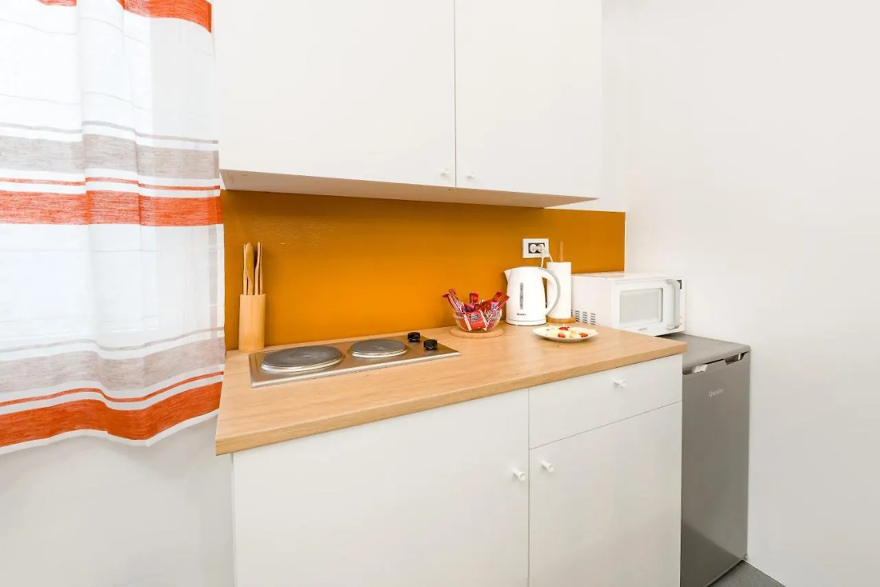 Studio Apartment Sesula Split 0*,
